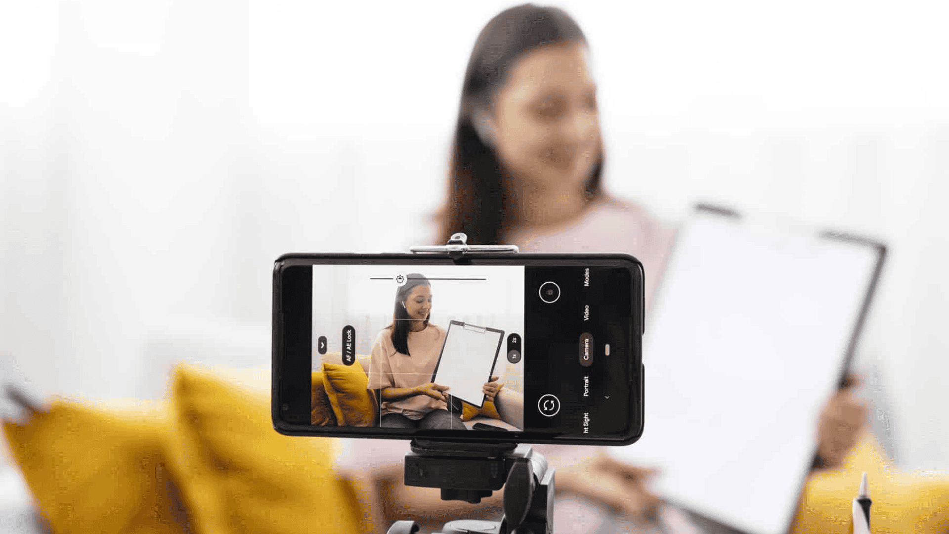 Benefits of Incorporating Video Testimonials on Landing Pages