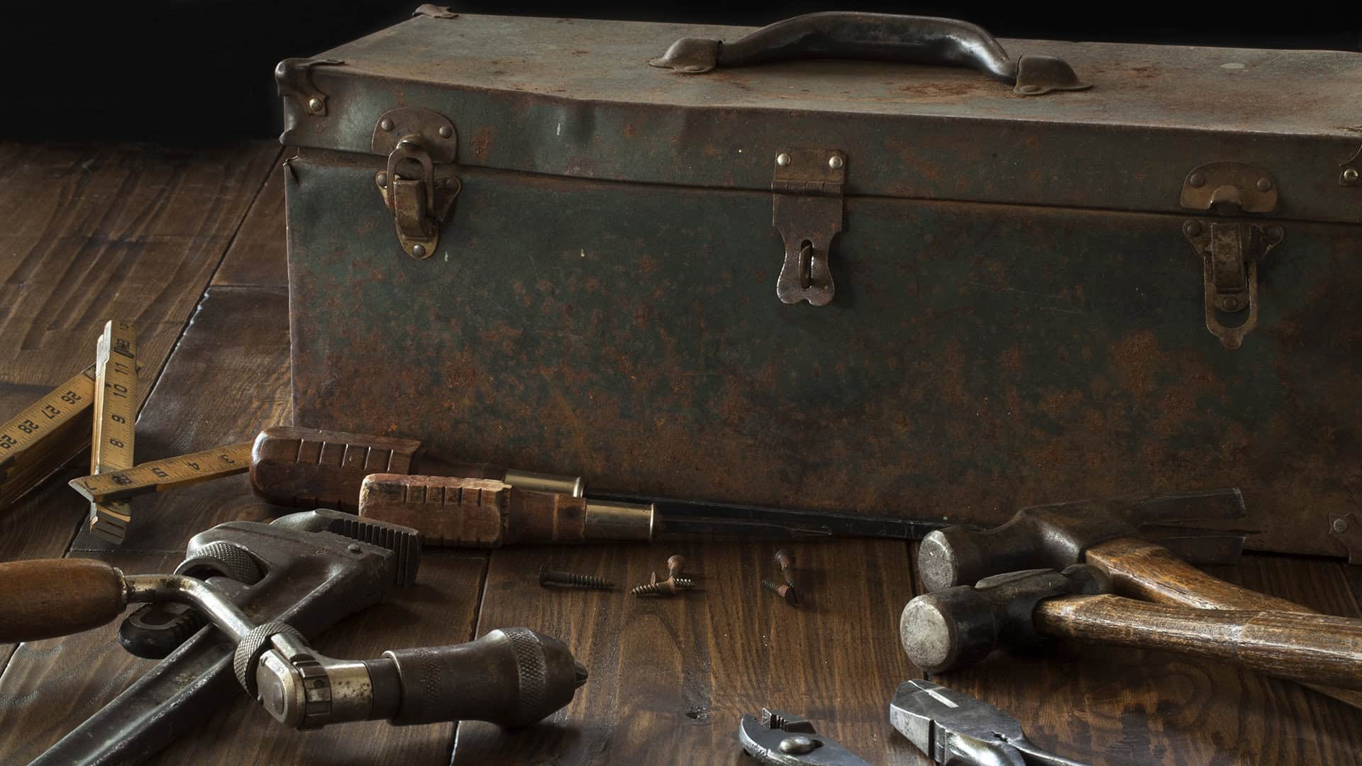 Using Video Testimonials as Tools to Build Trust and Drive Sales